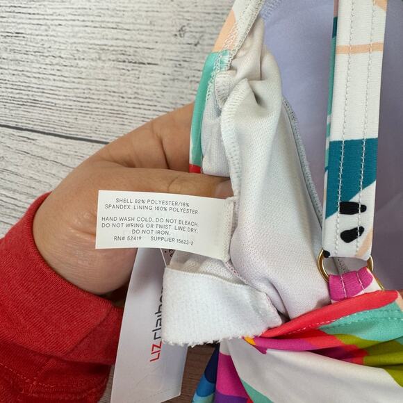 Liz Claiborne Plus Size White Colorful Floral Swimsuit Top Size 22W - Picture 2 of 10